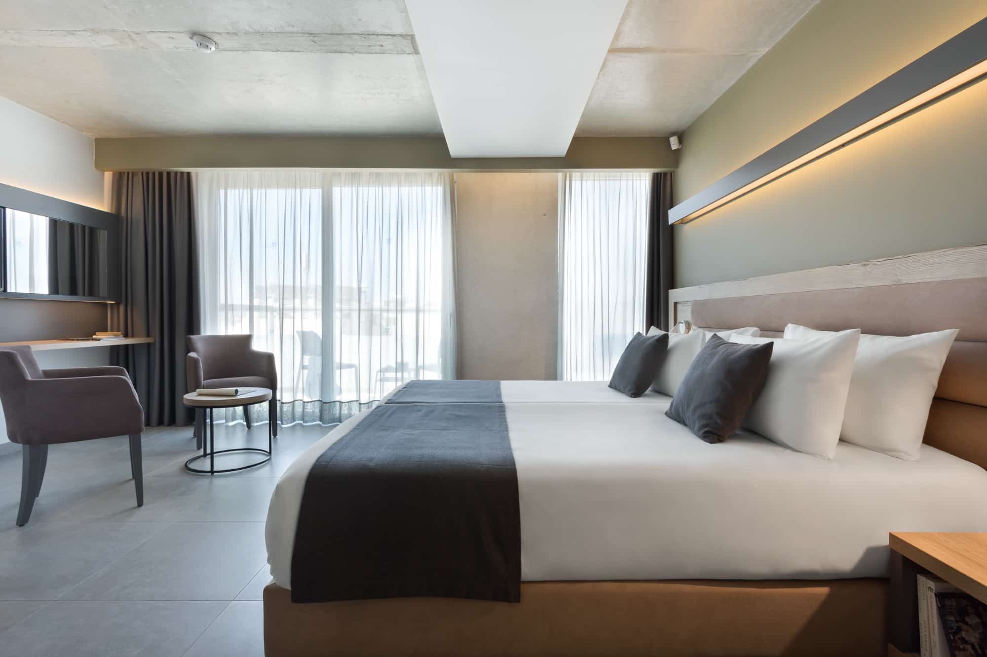 Deluxe room at ST Azur Hotel, Gżira